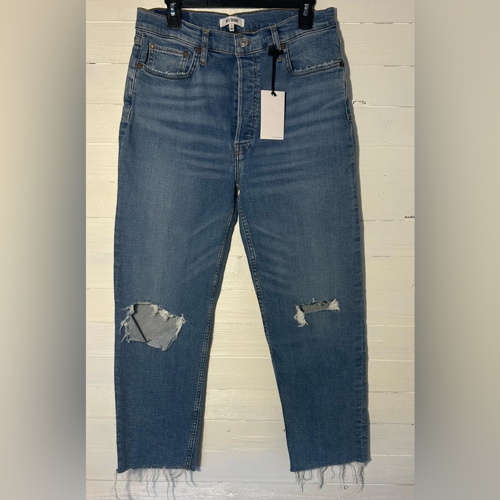 NWT Re/Done 70s Stove pipe jeans, distressed dawn blue, women’s size 31 (12).